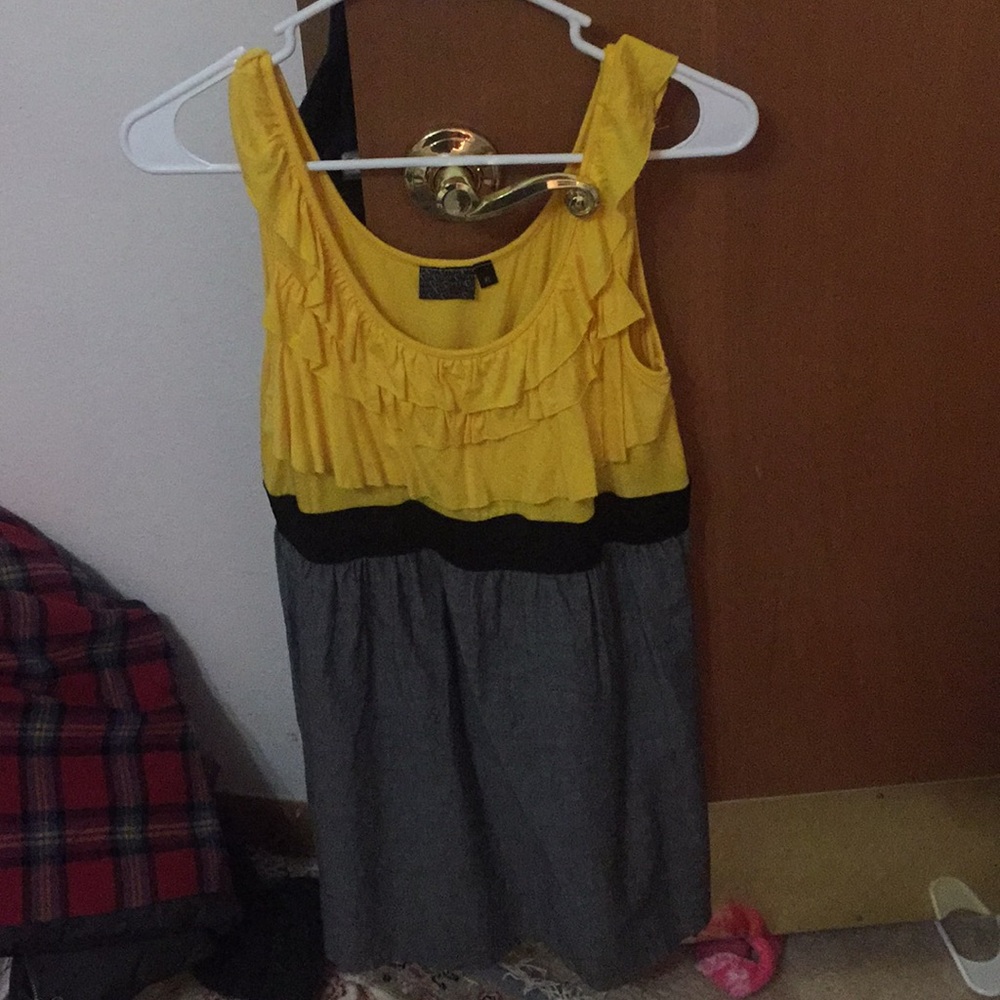 XL YELLOW AND GREY DRESS 👗🌟